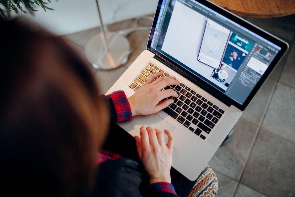 Compétences freelance IA : rester pertinent en 2026